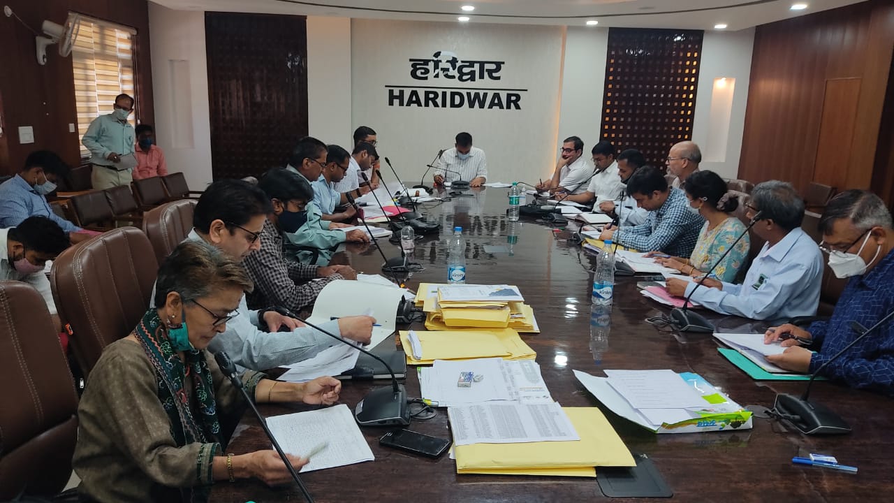 Yojna: प्रधानमंत्री आदर्श ग्राम योजना को लेकर जिला स्तरीय अभिसरण समिति की बैठक आयोजित Yojna: प्रधानमंत्री आदर्श ग्राम योजना को लेकर जिला स्तरीय अभिसरण समिति की बैठक आयोजित