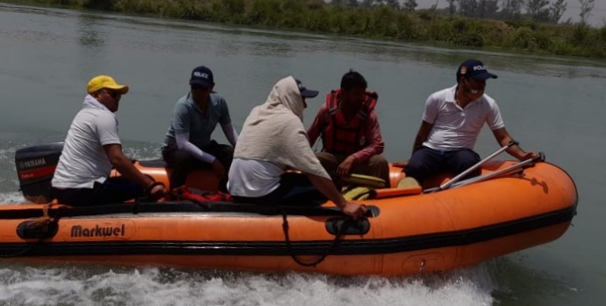 Search: संविदा रोडवेज परिचालक संदिग्ध परिस्थितियों में लापता, तलाश में एसडीआरएफ ने खंगाली गंगनहर