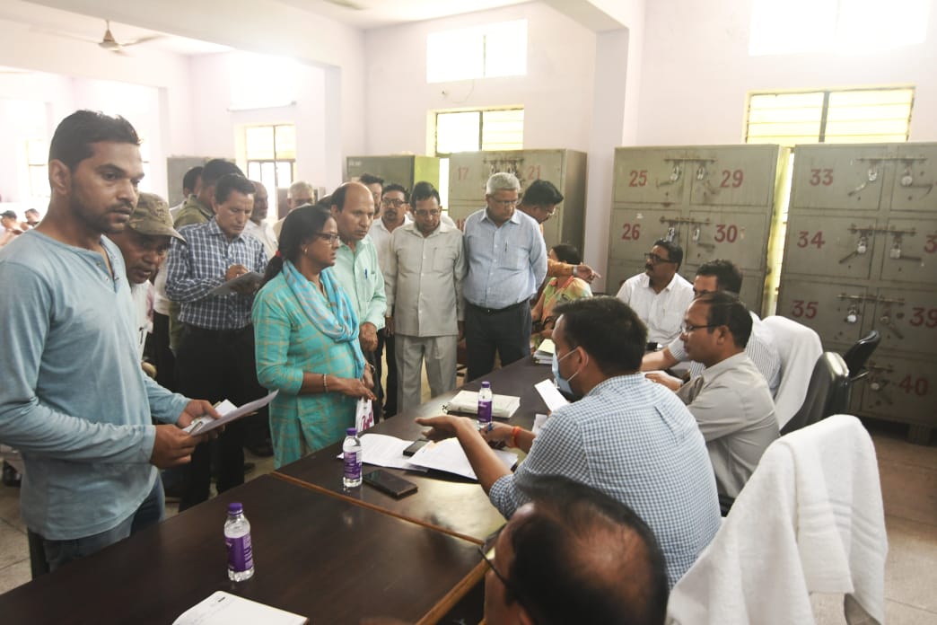 Teshil diwas: हरिद्वार तहसील में तहसील दिवस का आयोजन, 40 में से 12 शिकायतों का मौके पर निस्तारण