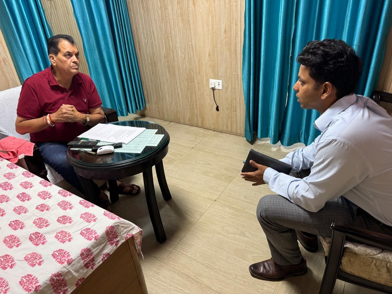 HRDA: आवास मंत्री डॉ प्रेमचंद अग्रवाल ने हरिद्वार रुड़की विकास प्राधिकरण के उपाध्यक्ष के साथ प्राधिकरण के अंतर्गत क्षेत्र में किया जा रहे विभिन्न कार्यों की ली जानकारी