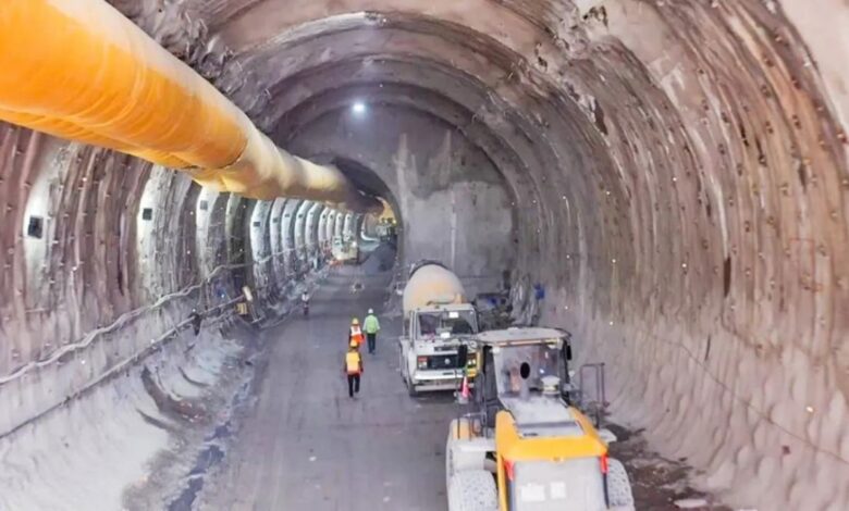 Rishikesh Karnprayag Rail Project: ‘शिव’ और ‘शक्ति’ ने चुनौतियों को पार कर बनाए रिकॉर्ड, 80% टनल्स की खुदाई पूरी Rishikesh Karnprayag Rail Project: ‘शिव’ और ‘शक्ति’ ने चुनौतियों को पार कर बनाए रिकॉर्ड, 80% टनल्स की खुदाई पूरी