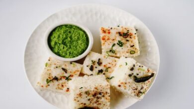 Semolina dhokla: कुछ ही मिनटों में सूजी से बनाएं स्पंजी और सॉफ्ट ढोकला, बच्चों को आएगा पसंद; जानिए रेसिपी