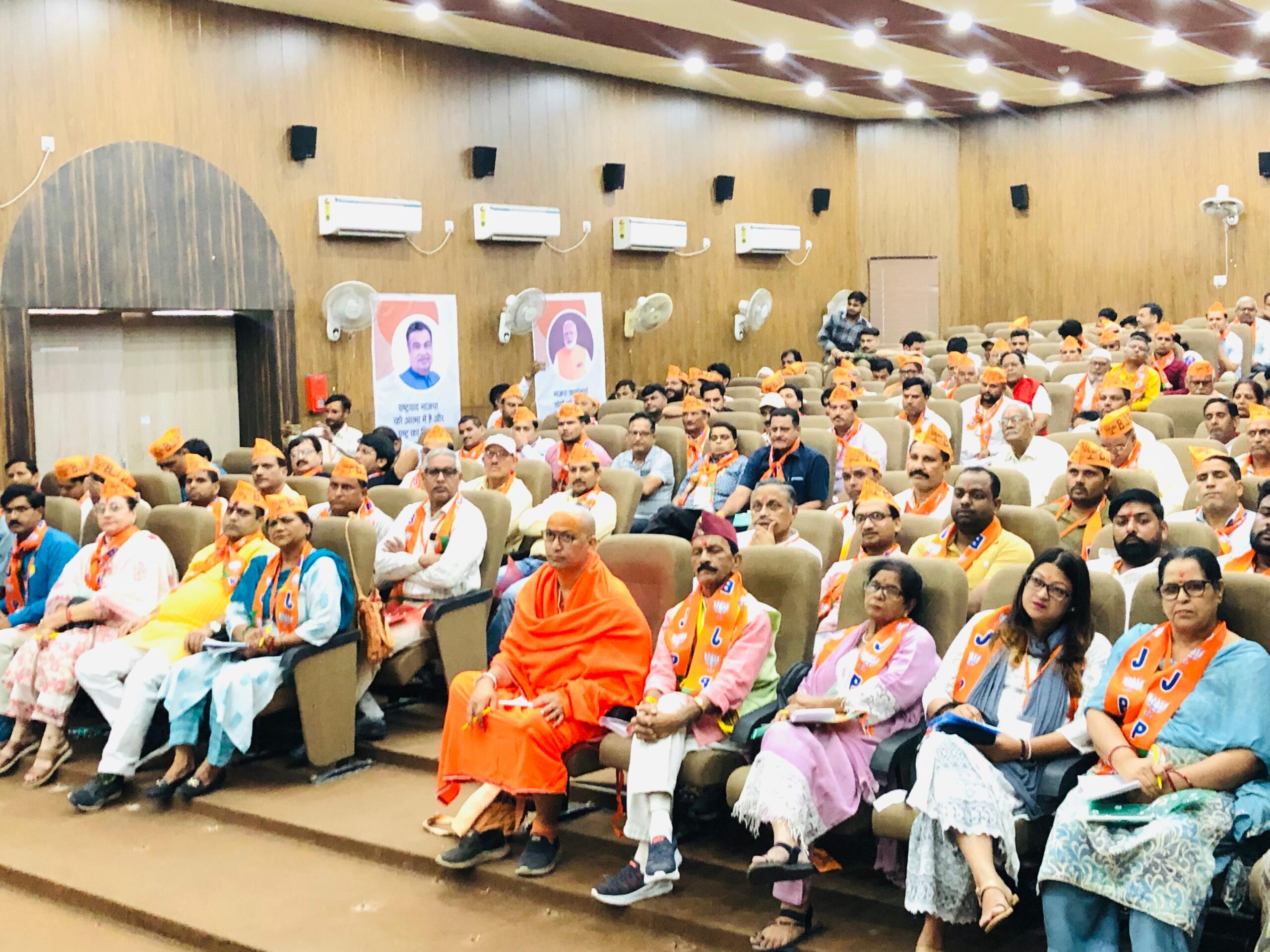 BJP: भाजपा जिला रुड़की द्वारा सदस्यता अभियान हेतु कार्यशाला का आयोजन, कार्यकर्ता 8800002024 पर मिस कॉल करके, नमो ऐप द्वारा, क्यूआर कोड द्वारा भारतीय जनता पार्टी की सदस्यता कर सकते हैं प्राप्त