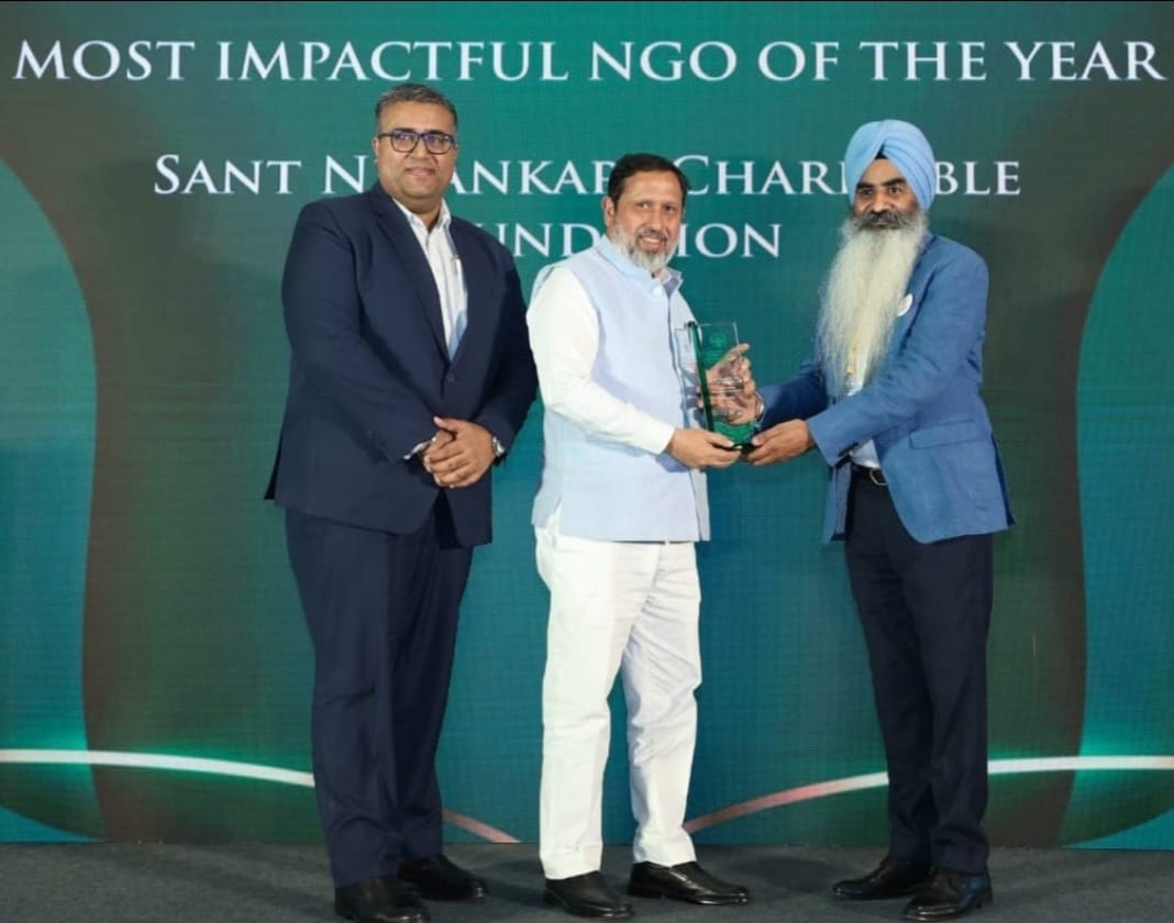 Honour: जन कल्याण सेवा के लिए संत निरंकारी चैरिटेबल फाउंडेशन को किया गया सम्मानित, Honour: जन कल्याण सेवा के लिए संत निरंकारी चैरिटेबल फाउंडेशन को किया गया सम्मानित,