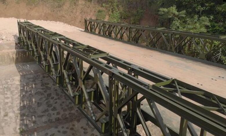 Uttarkashi: भारत-चीन सीमा क्षेत्र में सेना की जरूरतों के लिए सड़क तैयार की जाएगी, बेले ब्रिज के स्थान पर बनाए जाएंगे कंक्रीट के पुल Uttarkashi: भारत-चीन सीमा क्षेत्र में सेना की जरूरतों के लिए सड़क तैयार की जाएगी, बेले ब्रिज के स्थान पर बनाए जाएंगे कंक्रीट के पुल