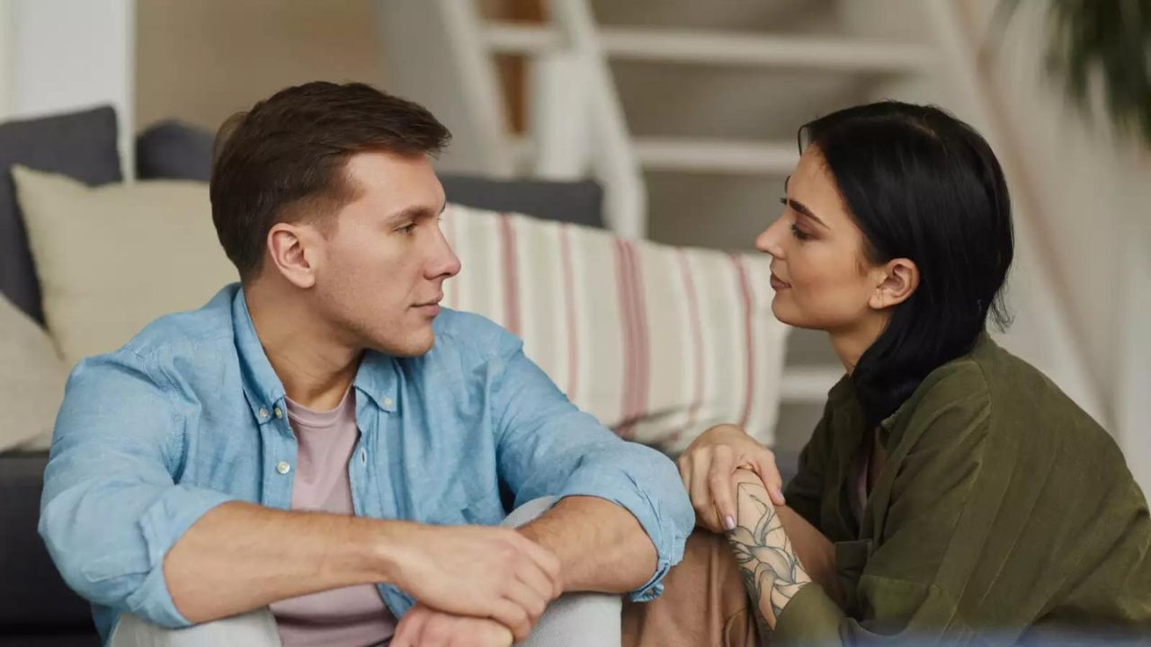 Best Relationship Tips: अपने पार्टनर के साथ पसंद-नापसंद नहीं मिलती? रिश्ते को बनाए रखने के लिए अपनाएं ये प्रभावी टिप्स