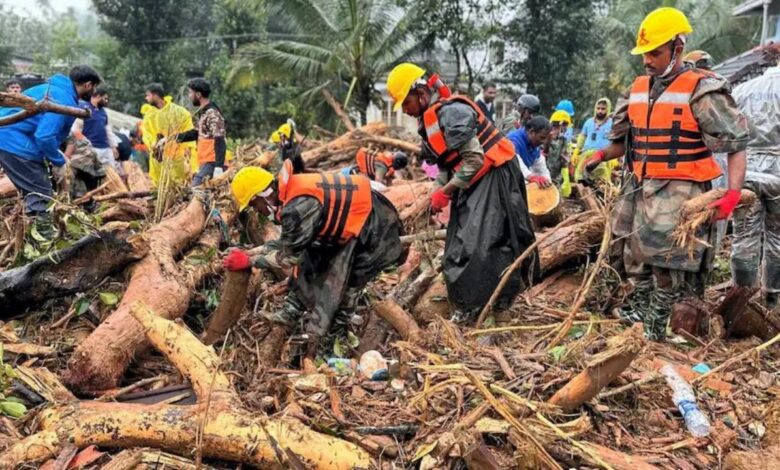 Wayanad landslide: वायनाड में पाए गए शवों को जलाया जाएगा या दफनाया जाएगा? जानिए राज्य सरकार के निर्देश