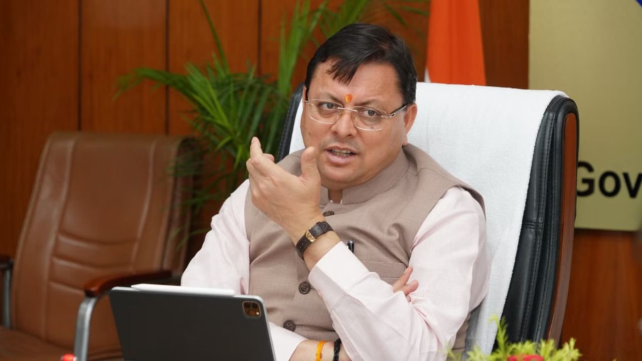 Uttarakhand News: सीएम धामी ने पत्रकार कल्याण कोष की राशि दोगुनी करने की घोषणा की Uttarakhand News: सीएम धामी ने पत्रकार कल्याण कोष की राशि दोगुनी करने की घोषणा की