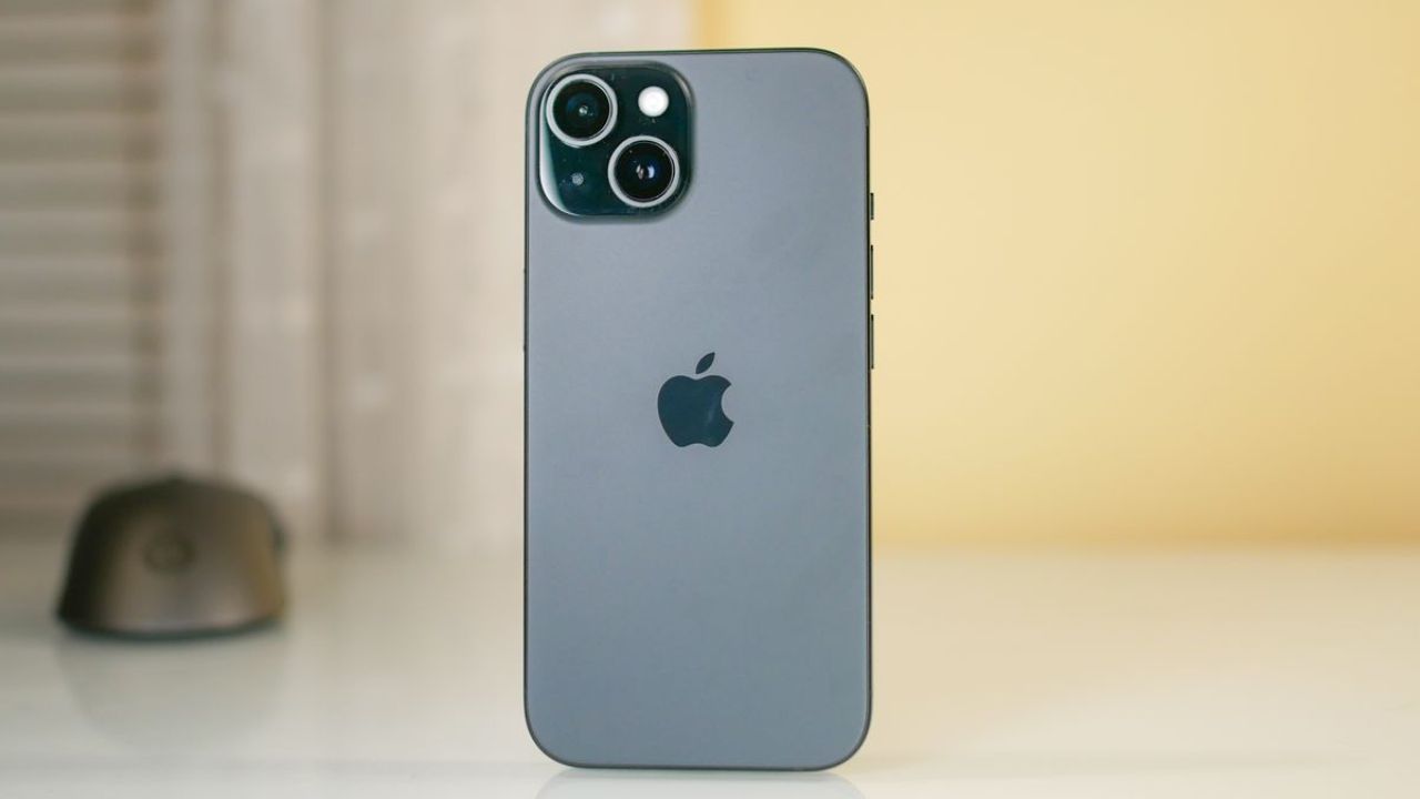 iPhone 16 के लॉन्च डेट के आते ही iPhone 15 की कीमत गिरी, यहां सबसे कम कीमत पर लिस्टेड iPhone 16 के लॉन्च डेट के आते ही iPhone 15 की कीमत गिरी, यहां सबसे कम कीमत पर लिस्टेड