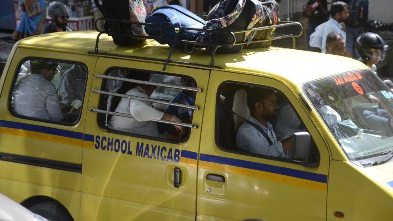 Dehradun: स्कूल वाहनों में बच्चों की सुरक्षा, देहरादून में प्रशासन सख्त, ड्राइवरों की होगी जांच और सत्यापन