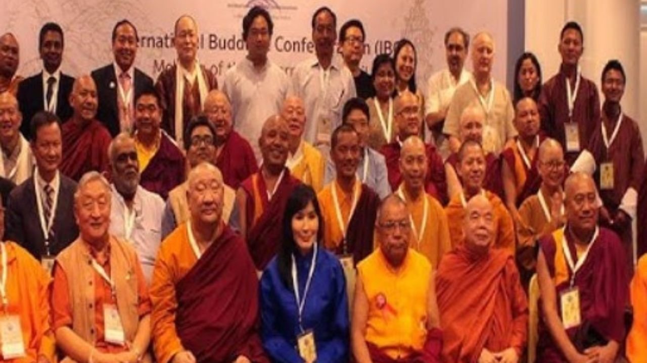 International Buddhist Conference: दिल्ली में अंतर्राष्ट्रीय बौद्ध सम्मेलन की शुरुआत, पूर्व फुटबॉल कप्तान बैचुंग भूटिया ने किया उद्घाटन International Buddhist Conference: दिल्ली में अंतर्राष्ट्रीय बौद्ध सम्मेलन की शुरुआत, पूर्व फुटबॉल कप्तान बैचुंग भूटिया ने किया उद्घाटन