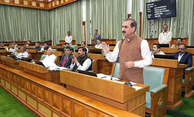 Himachal Pradesh: हिमाचल में आर्थिक संकट, कर्मचारियों को नहीं मिली वेतन-पेंशन, कांग्रेस-बीजेपी में आरोप-प्रत्यारोप