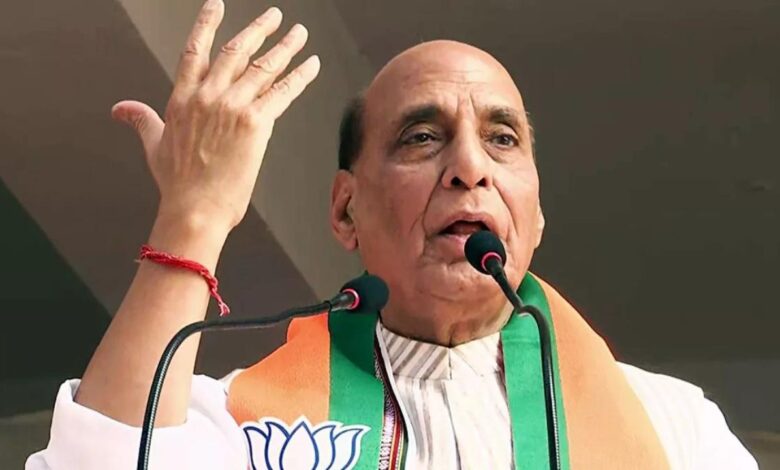 Make in India: रक्षा उत्पादन में मोदी सरकार की प्राथमिकता Make in India: रक्षा उत्पादन में मोदी सरकार की प्राथमिकता