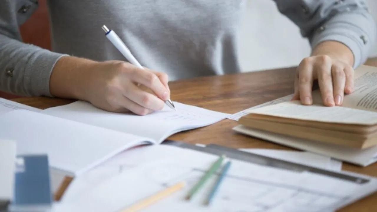 UKPSC: PCS मुख्य परीक्षा के लिए शुल्क जमा करने की प्रक्रिया 7 सितंबर से शुरू, आयोग ने जारी की अधिसूचना