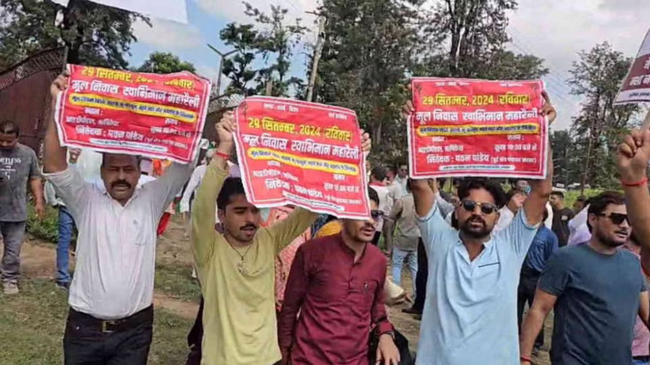 Uttarakhand Land Law: ऋषिकेश में स्वाभिमान महारैली, हजारों लोग उतरे सड़कों पर – जानें प्रमुख मांगें