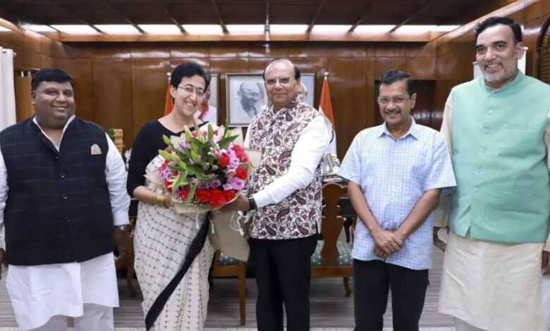 New Delhi: अतिशी 21 सितंबर को लेंगी मुख्यमंत्री की शपथ, LG ने सरकार बनाने के लिए किया आमंत्रण