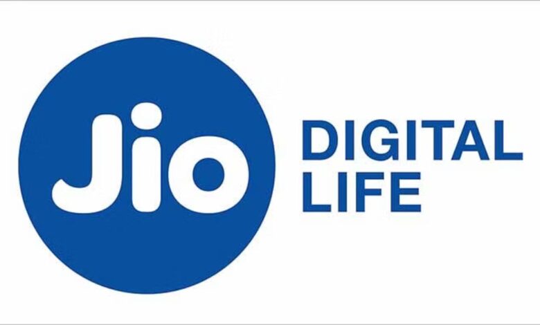 Jio ने इन उपयोगकर्ताओं को 2 दिन के लिए दी फ्री सेवाएं, नेटवर्क आउटेज के चलते लिया बड़ा फैसला
