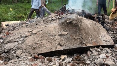 Roorkee: जलती चिता के ऊपर गिरी छत, बड़ा हादसा टला