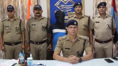 Uttarakhand: किच्छा पुलिस ने 161ग्राम स्मैक के साथ नशा तस्कर किया गिरफ्तार, एसएसपी द्वारा पुलिस टीम को 2000 रुपये के ईनाम की घोषणा