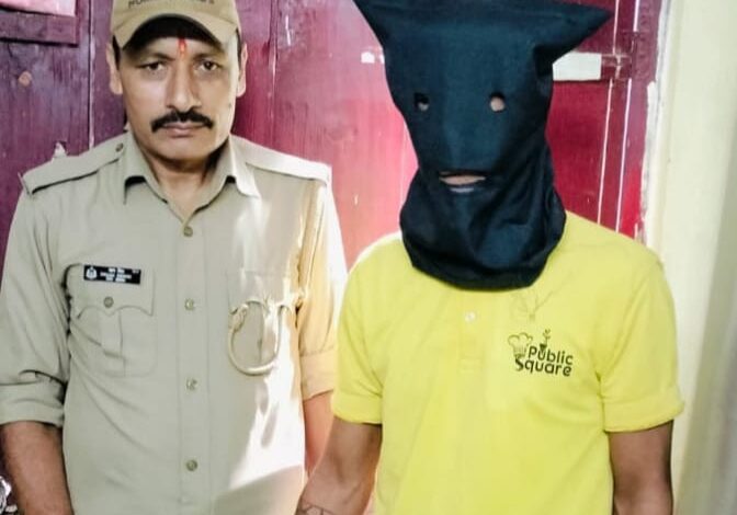 Uttarakhand: महिला ने तंग आकर की थी आत्महत्या, महिला को आत्महत्या के लिये उकसाने वाला आरोपी गिरफ्तार, अश्लील वीडियो बनाकर करता था ब्लैकमेल