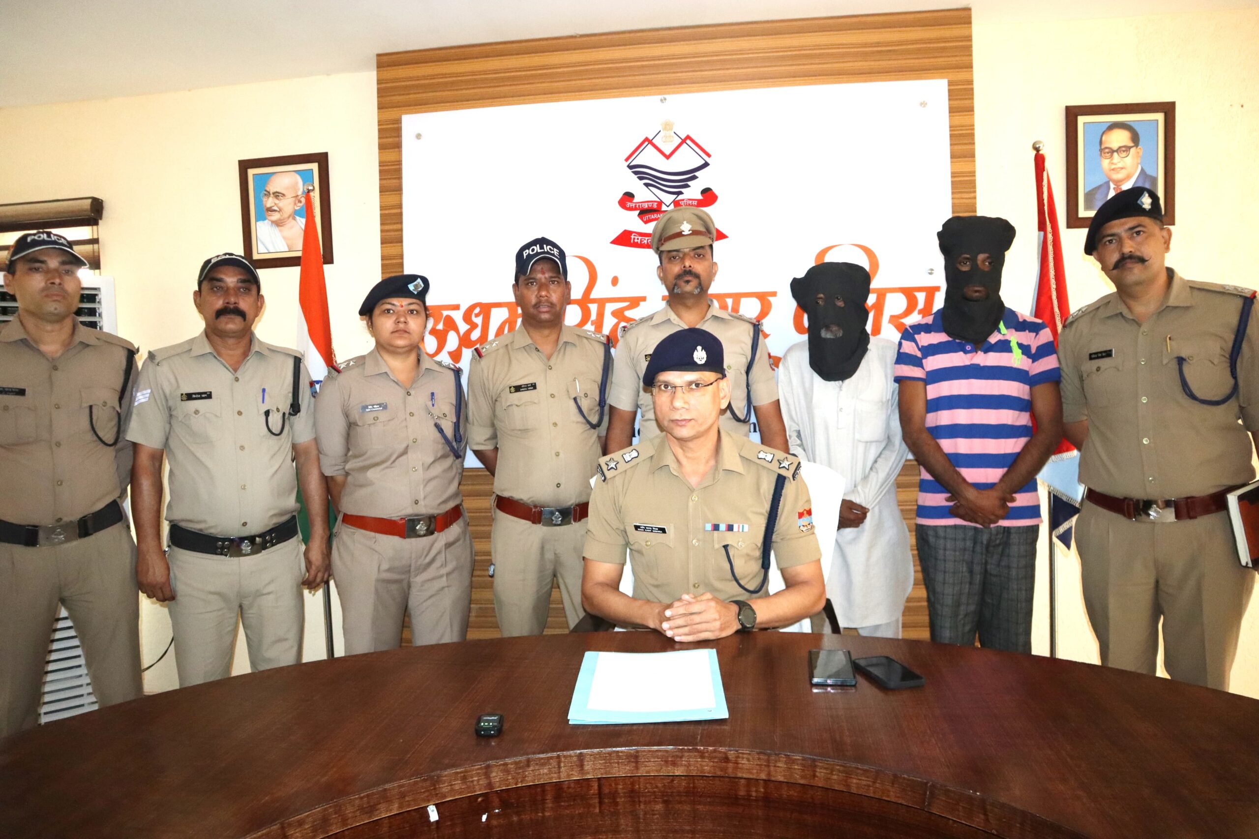 Uttarakhand: तीन करोड़ रुपए से अधिक कीमत की स्मैक के साथ तीन शातिर नशा तस्कर गिरफ्तार