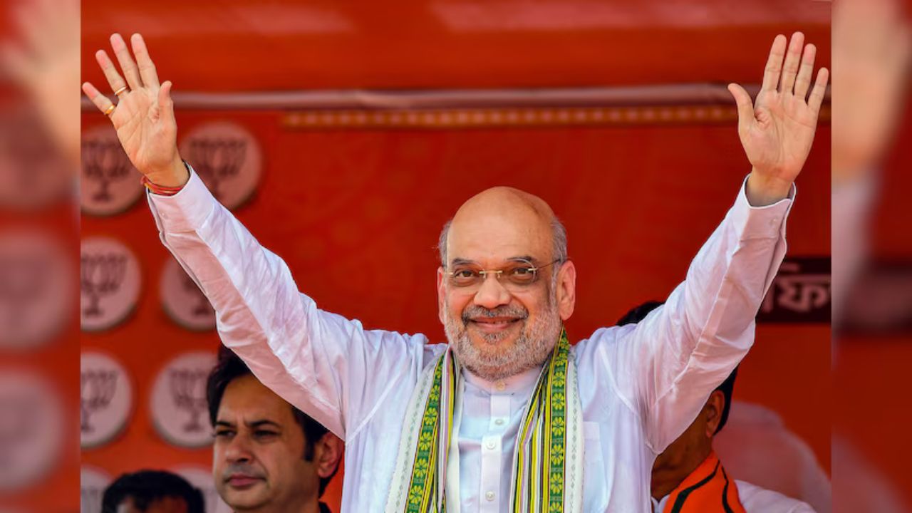 Amit Shah’s birthday: ‘मेहनती नेता और बेहतरीन प्रशासक की पहचान’, PM मोदी ने अमित शाह को जन्मदिन पर इस तरह दी बधाई