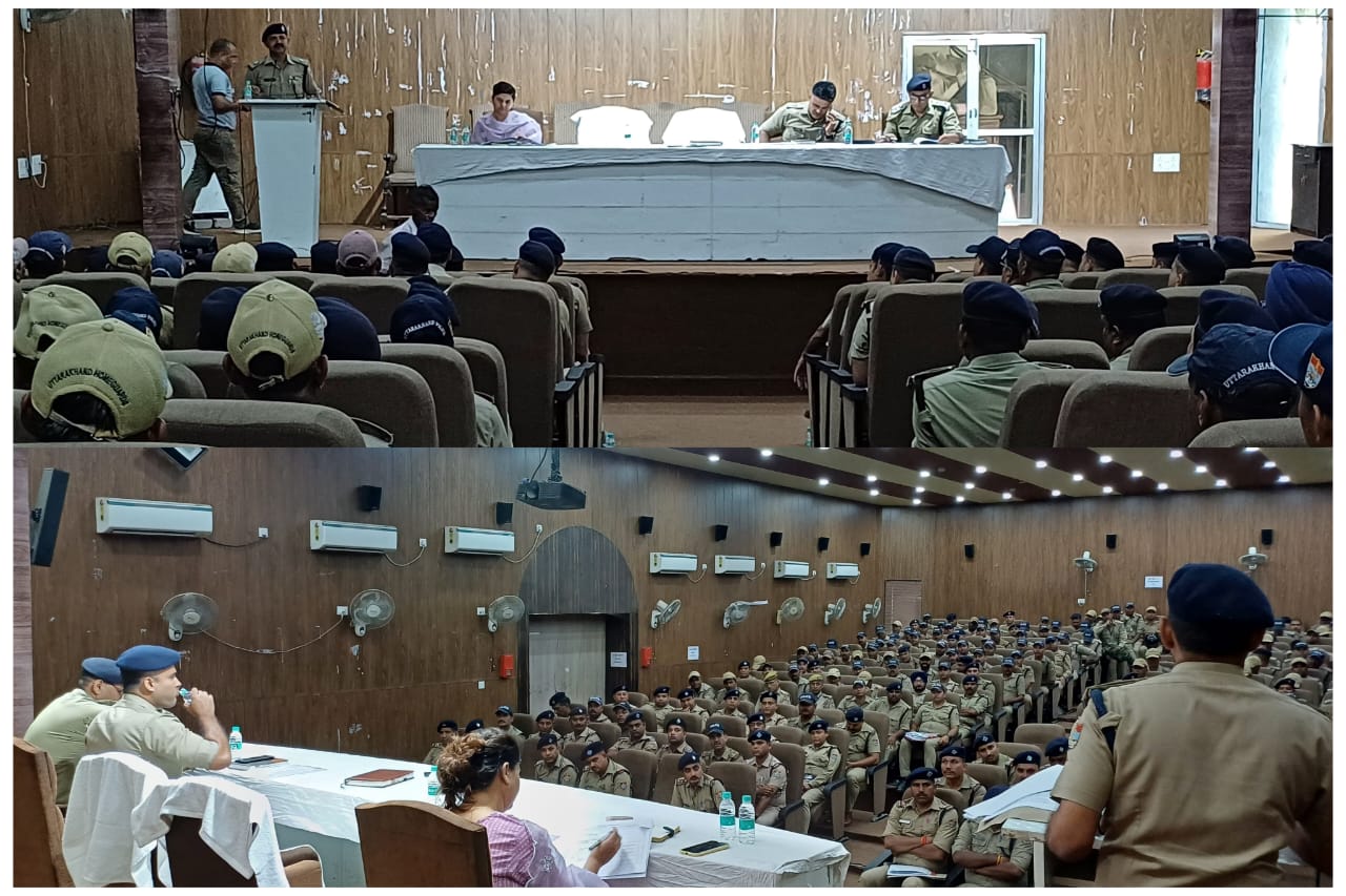 Haridwar: ग्राम पंचायत उपनिर्वाचन को लेकर मतदान ड्यूटी में लगे पुलिस फोर्स को एसपी देहात ने किया ब्रीफ