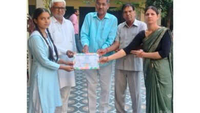 Roorkee: कन्या पाठशाला इण्टर कालेज गणेशपुर में सम्मान समारोह आयोजित, मुख्यमंत्री मेधावी छात्रवृत्ति योजना परीक्षा में सातवां स्थान प्राप्त करने पर छात्रा कु. शिवानी सम्मानित