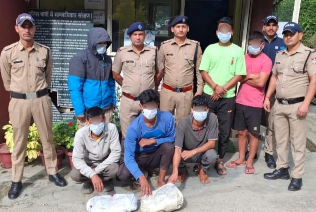 Uttarakhand: पुलिस ने किया खुलासा, पावरग्रिड के 220 के.वी. केबल चोरी मामले में 6 गिरफ्तार Uttarakhand: पुलिस ने किया खुलासा, पावरग्रिड के 220 के.वी. केबल चोरी मामले में 6 गिरफ्तार