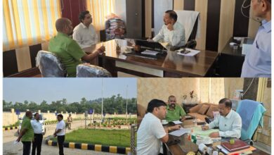 Dm Haridwar in action: जिलाधिकारी द्वारा विभिन्न कार्यालयों में छापेमारी से मचा हड़कम्प