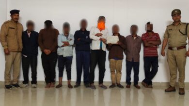 Uttarakhand: 8 जुआरी गिरफ्तार, जुए के फड़ से ताश की गड्डी व 41500 रूपये बरामद