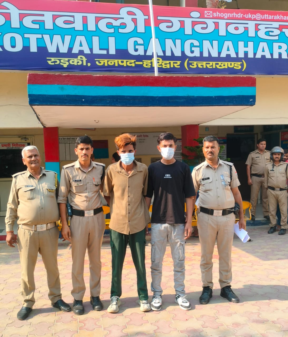 Roorkee: फायरिंग कांड संबंधी मुकदमें का सच आया सामने, फायर पिस्टल व देसी तमंचा मय कारतूस के साथ दो गिरफ्तार