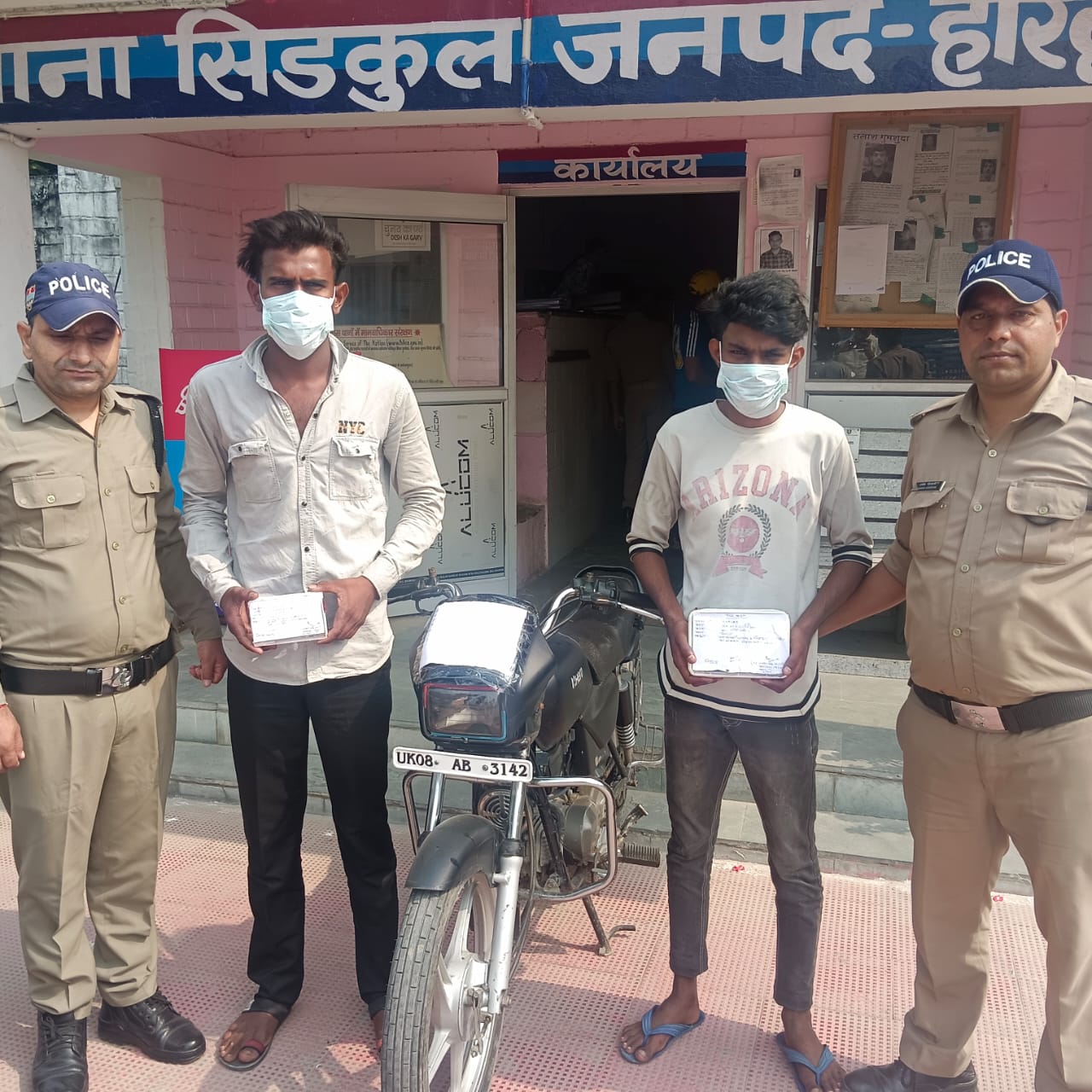 Haridwar: जेल से फरार कैदियों को वाहन, कैश व आश्रय देने के आरोप में दो गिरफ्तार