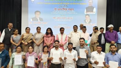 Uttarakhand: गढ़वाल मंडल के बेसिक शिक्षकों को बांटे नियुक्ति पत्र, बोले शिक्षा मंत्री अब तक 2296 बेसिक शिक्षकों को दी गई नियुक्ति