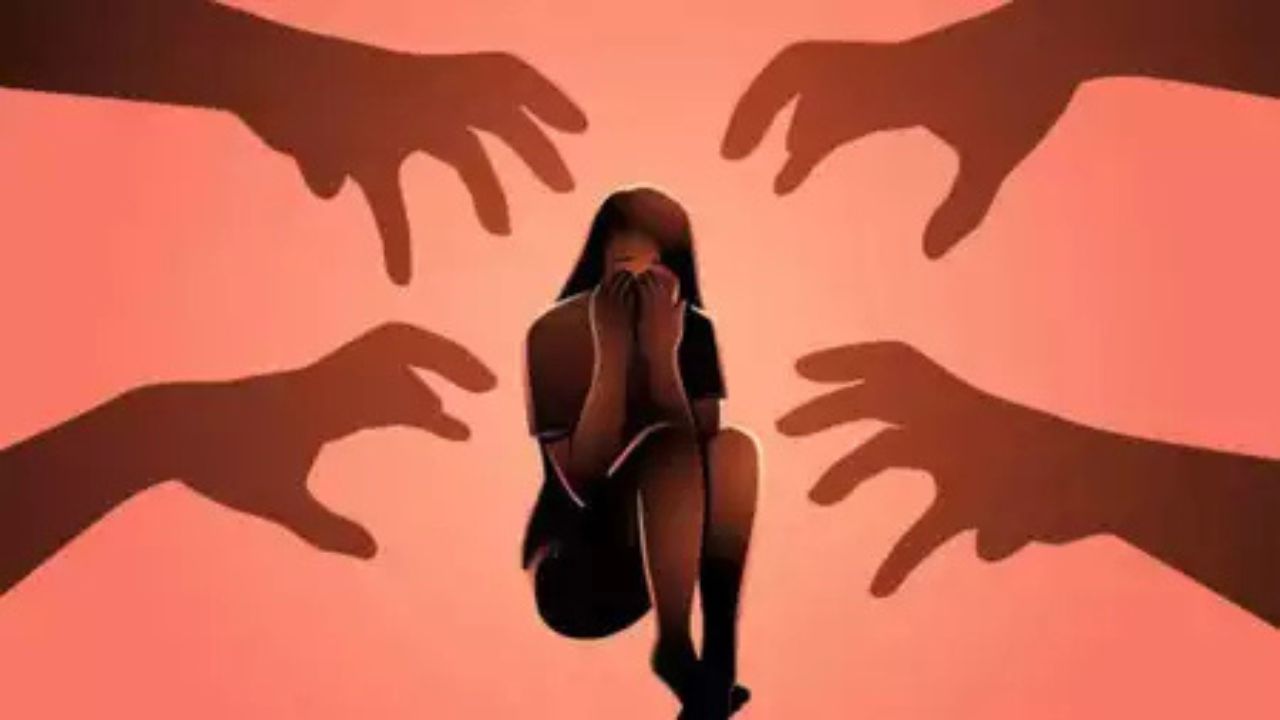 Delhi ITO Gangrape: फिर हुई निर्भया जैसे घटना, लड़की से सामूहिक दुष्कर्म के बाद ऑटो चालक ने भी किया गैंगरेप