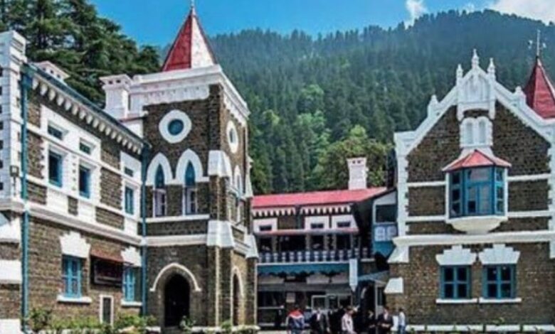 Uttarakhand News: उत्तराखंड लोक सेवा आयोग के फैसले के खिलाफ शिक्षकों की आवाज, हाईकोर्ट में दायर करेंगे याचिका