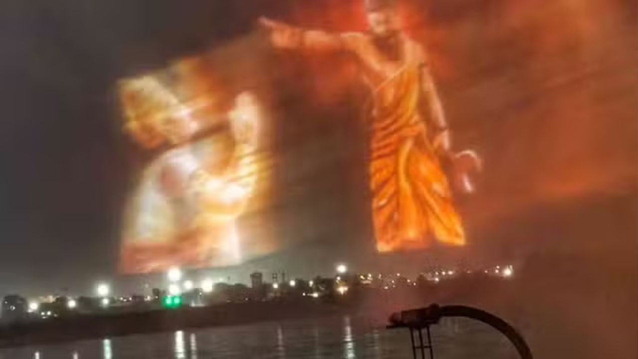 Ganga Utsav 2024: गंगा आरती ने जीता मन, आशुतोष राणा का शिव स्तोत्र बना दिल का सुकून