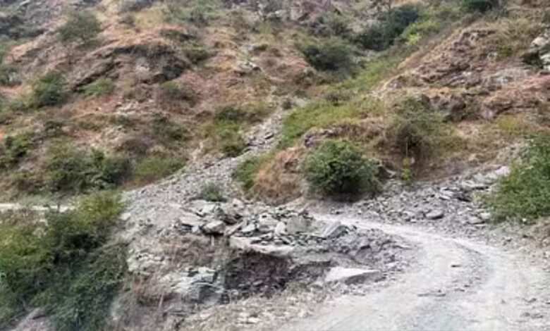 Uttarakhand की घातक सड़कें, हादसों के बाद भी सुधार में अनदेखी, जानिए क्यों अब तक नहीं बनी सड़कें
