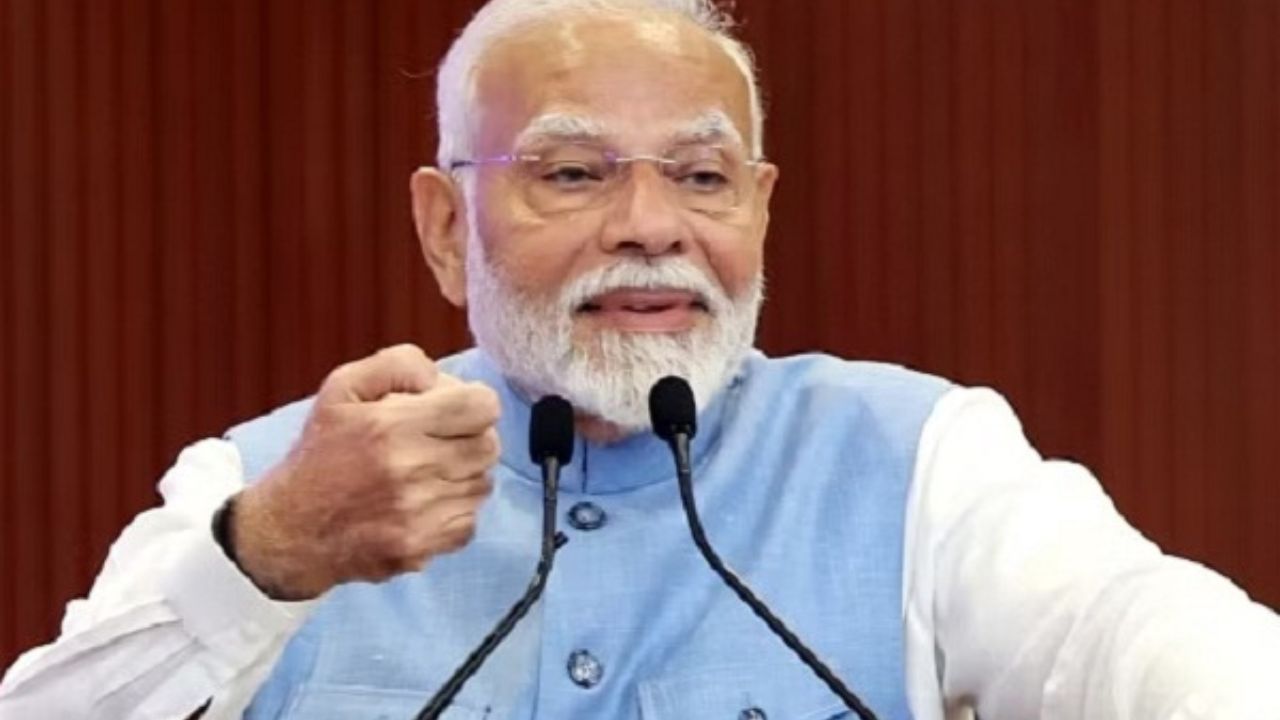 PM Narendra Modi: मुंबई पुलिस कंट्रोल रूम में धमकी भरा कॉल, PM Narendra Modi की सुरक्षा सख्त