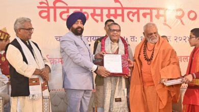Haridwar: भारतीय संस्कृति में वेदों का है विशेष स्थान, वेद भारतीय ज्ञान परंपरा की नींव: राज्यपाल