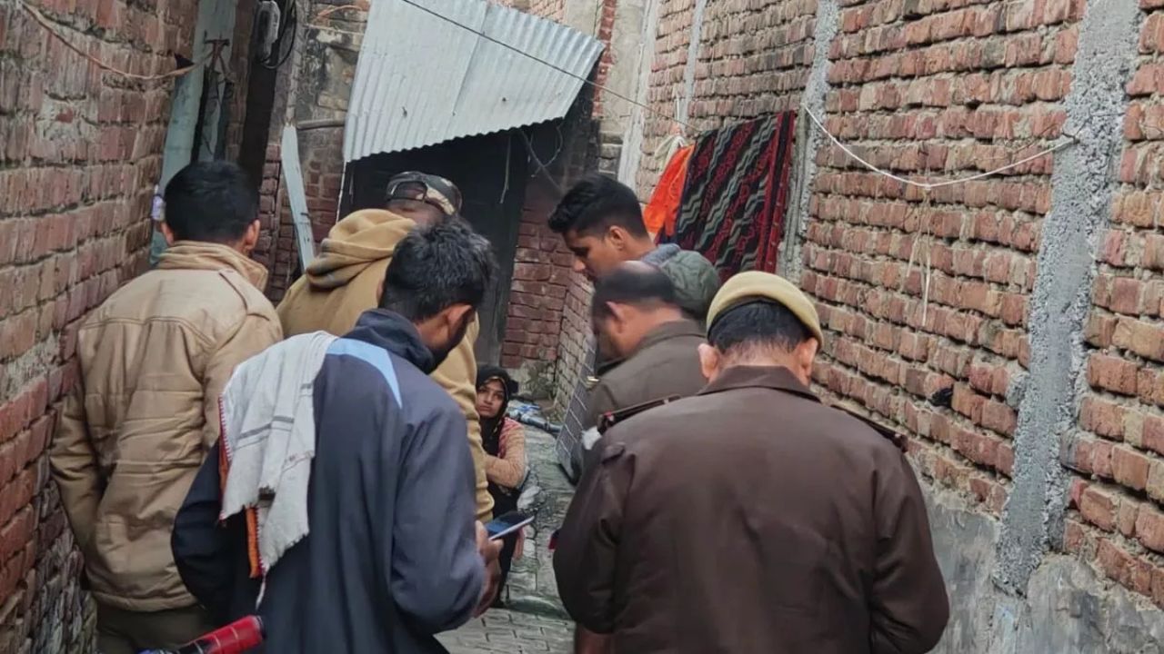 Agra crime: यूपी में आठ वर्षीय बच्चे की दर्दनाक हत्या, शव को बोरे में भरकर फेंका गया