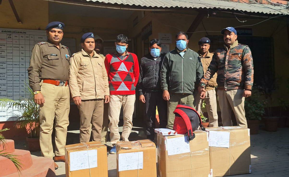 Dehradun: हर्बल फैक्ट्री की आड़ मे नशीली दवाइयों का निर्माण करने वाली अवैध फैक्ट्री भंडाफोड,, फैक्ट्री के मालिक सहित 3 गिरफ्तार