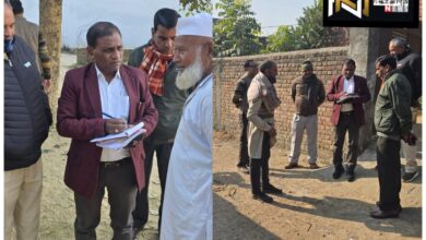 Roorkee: बिजली चोरी एवं बैंक ऋण की वसूली को नायब तहसीलदार की छापेमारी, मचा हड़कंप