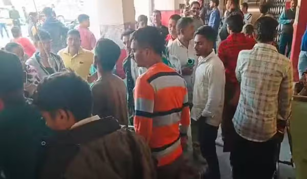 Crime News: युवक की हत्या की आशंका, निर्माणाधीन घर में काम करते हुए हुई मौत, शरीर पर मिले घाव के निशान