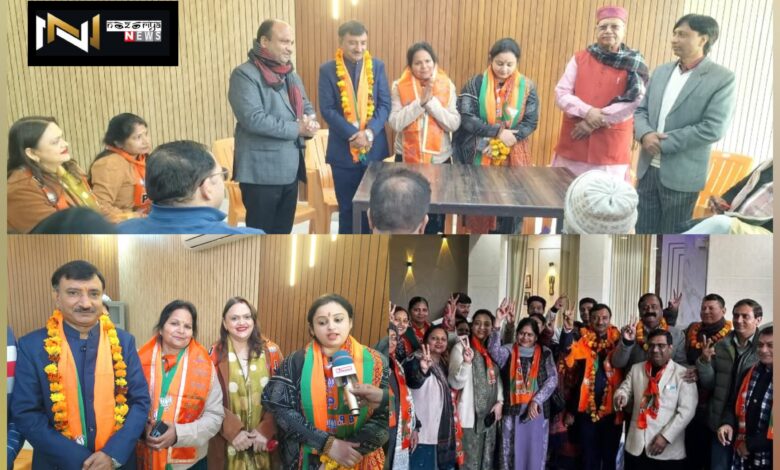 Roorkee: नगर निगम से भाजपा मेयर प्रत्याशी अनीता अग्रवाल ने गौशाला में गौ पूजन के साथ किया चुनाव प्रचार की शुभारंभ