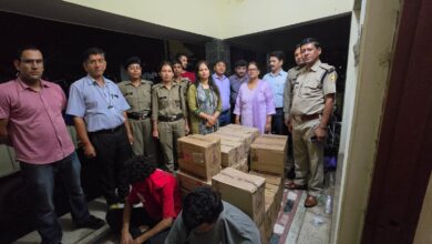 Dehradun: 25 पेटी चंडीगढ़ मार्का शराब के साथ दो गिरफ़्तार