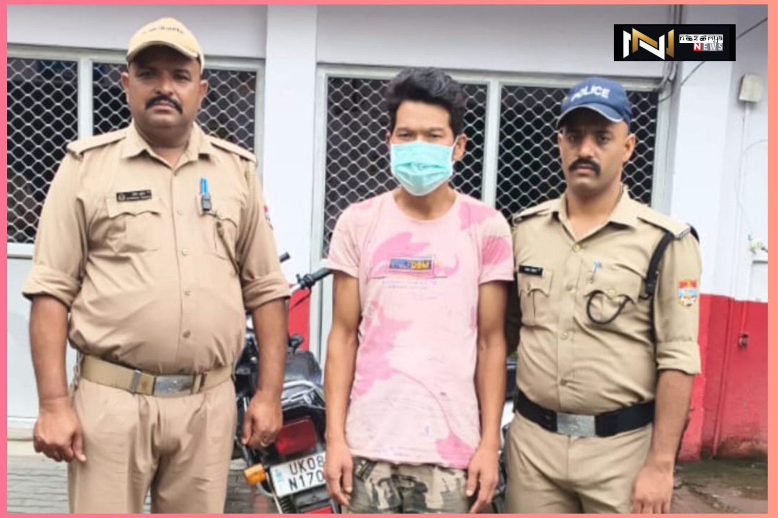 Haridwar: प्लेसमेंट पर आयी नौकरानी ने खाने में परिवार को दिया था जहर, बेटी के आने से चोरी का प्लान हुआ था फेल, षड्यंत्रकर्ता एजेंसी संचालक गिरफ्तार Haridwar: प्लेसमेंट पर आयी नौकरानी ने खाने में परिवार को दिया था जहर, बेटी के आने से चोरी का प्लान हुआ था फेल, षड्यंत्रकर्ता एजेंसी संचालक गिरफ्तार