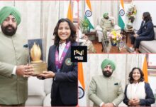 Uttarakhand: महिला क्रिकेट विश्व कप विजेता टीम की सदस्य स्नेह राणा से राज्यपाल ने की भेंट, स्मृति चिन्ह और शॉल ओड़ाकर किया सम्मानित Uttarakhand: महिला क्रिकेट विश्व कप विजेता टीम की सदस्य स्नेह राणा से राज्यपाल ने की भेंट, स्मृति चिन्ह और शॉल ओड़ाकर किया सम्मानित