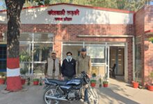 Roorkee: चोरी की बाइक के साथ बाइक चोर गिरफ्तार