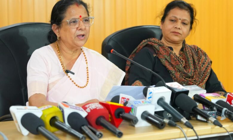 जब महिलाएँ नेतृत्व करती हैं, तो अर्थव्यवस्था तेजी से बढ़ती है- कुसुम कंडवाल जब महिलाएँ नेतृत्व करती हैं, तो अर्थव्यवस्था तेजी से बढ़ती है- कुसुम कंडवाल